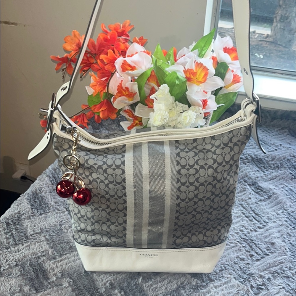 Coach Gray and White Geometric Shoulder Bag